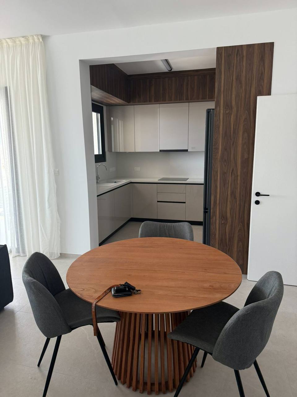 2-Bedroom Apartment in Agios Athanasios photo 2 of 4