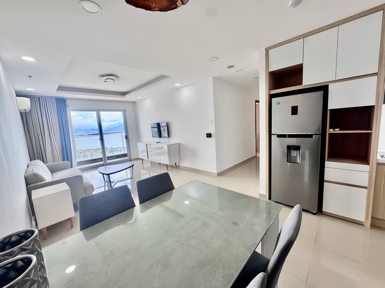 2-Bedroom Apartment at Blooming Tower photo 1 of 8