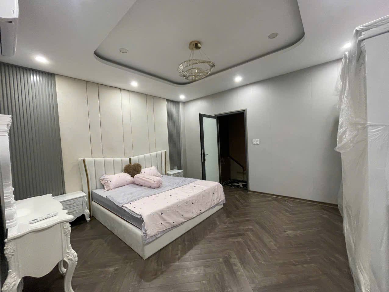 Three-Bedroom House in Cam Le photo 8 of 8