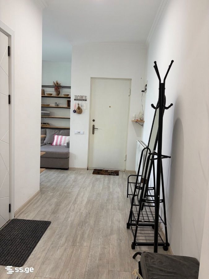 3-Room Apartment for Rent in Digomi photo 7 of 8
