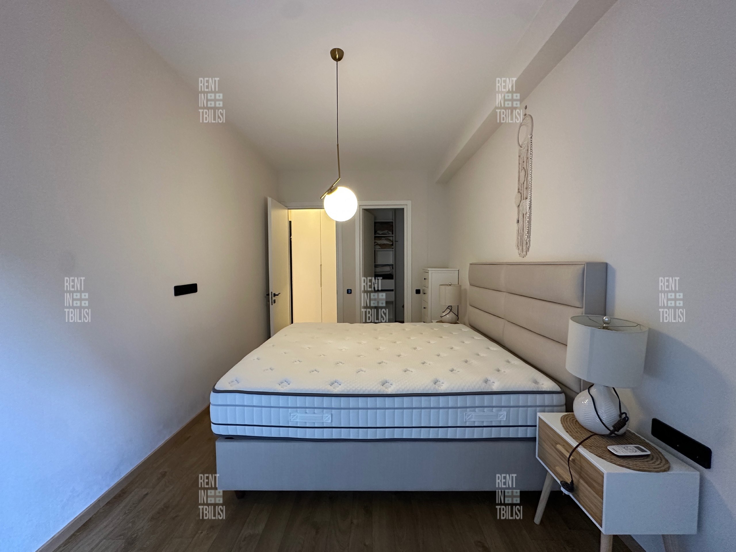 1-Bedroom Apartment in Vake photo 6 of 8