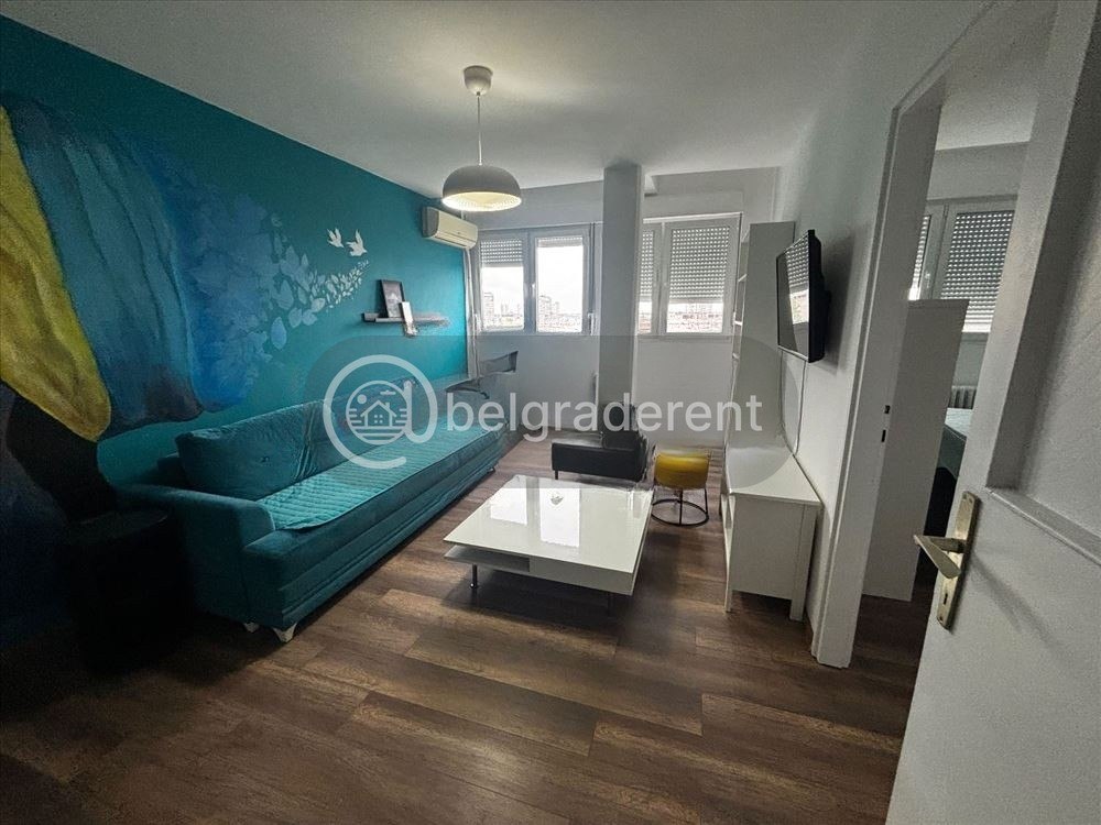 Two-Room Apartment in Novi Beograd photo 3 of 6