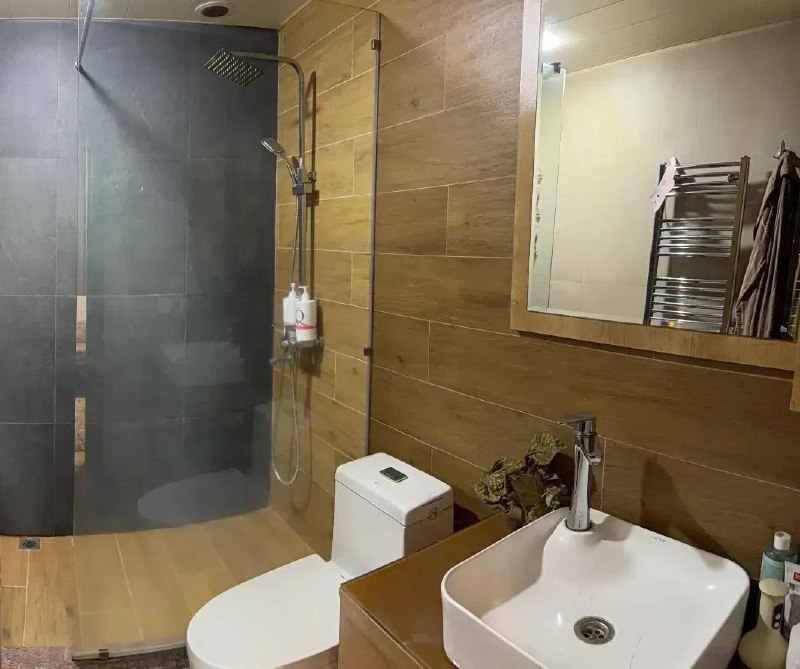 4-Bedroom New-Build Apartment in Yerevan photo 7 of 8