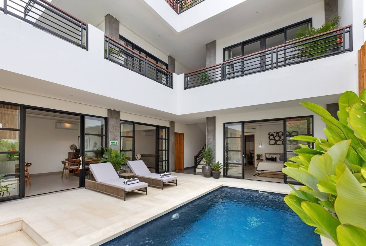 Villa with Pool and Jacuzzi in Tumbak Bayuh photo 3 of 8