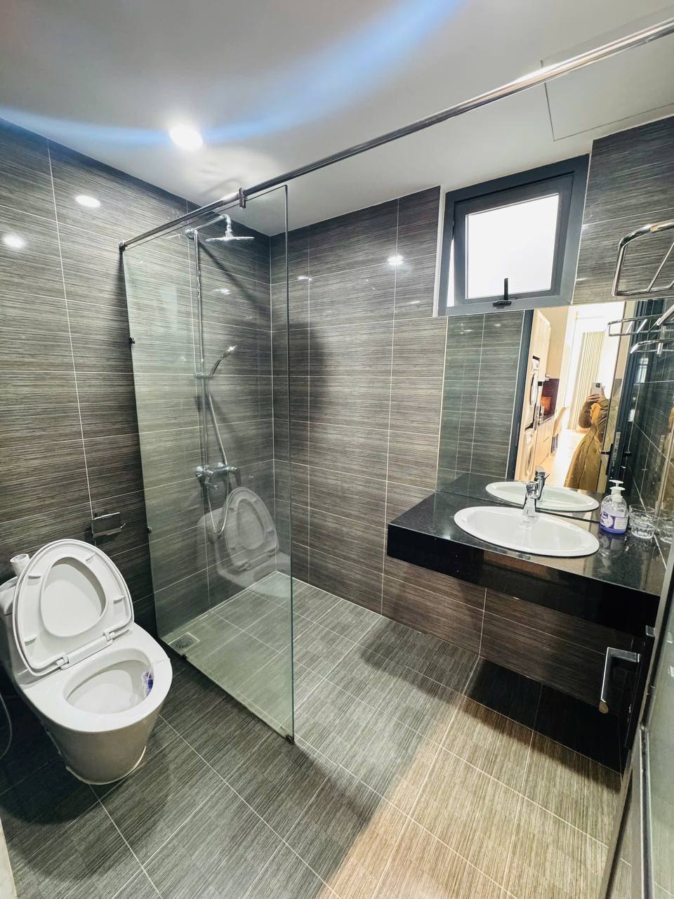 Modern Studio Apartment in My An photo 8 of 8
