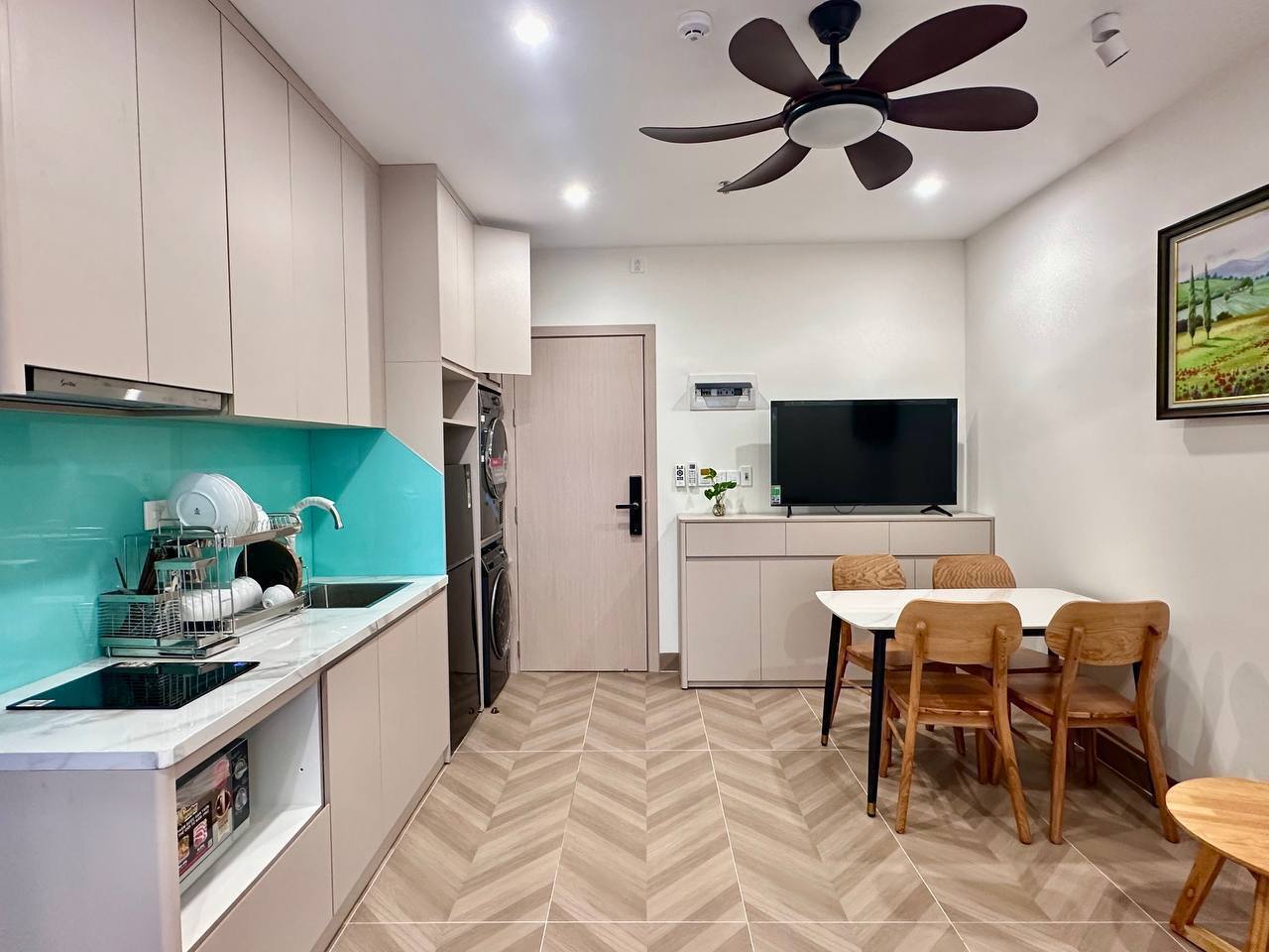Beautiful 2-Bedroom Apartment in Khue My photo 7 of 8