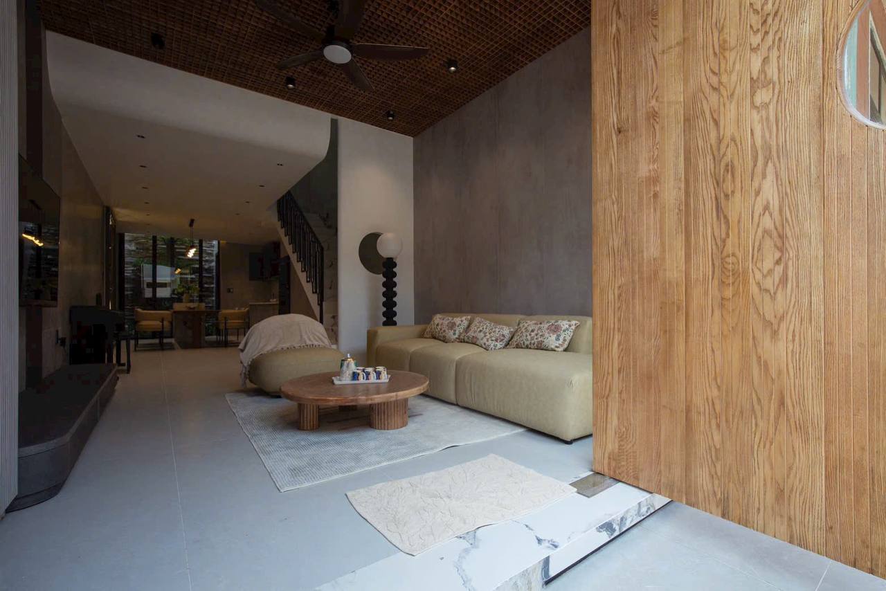 3-Bedroom High-End House in Ngu Hanh Son photo 1 of 8