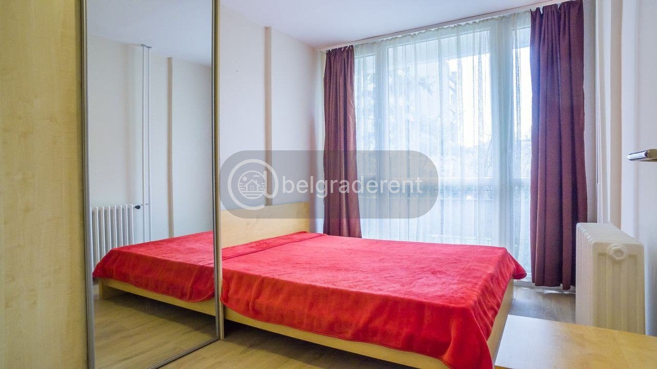 1-Bedroom Apartment in Novi Beograd, Blok 22 photo 6 of 8