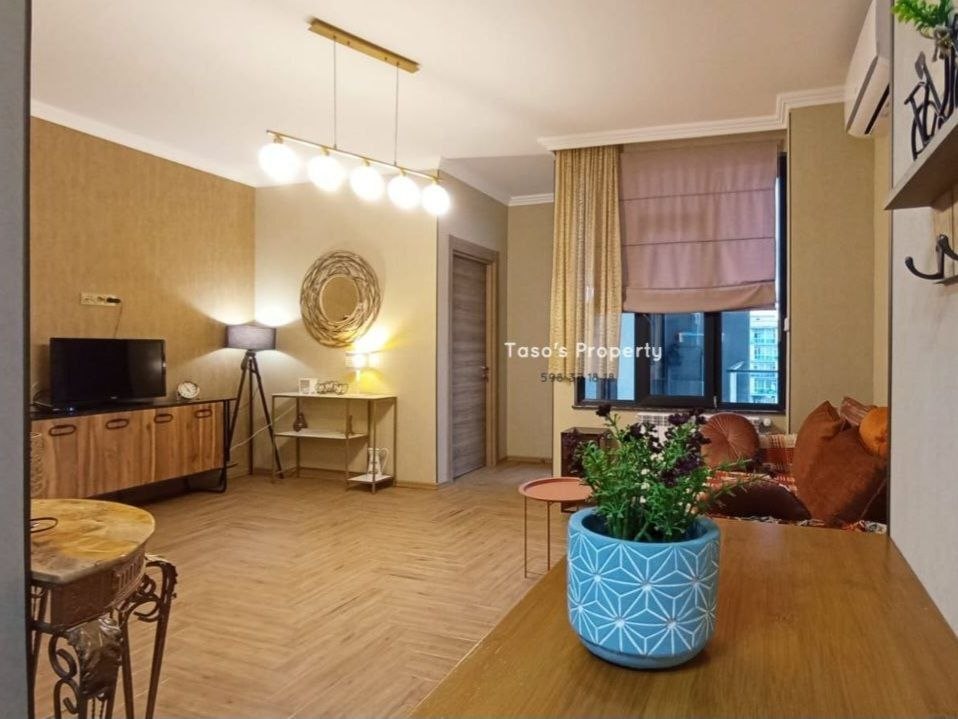 Two-Bedroom Apartment on G. Abashidze Street photo 2 of 6