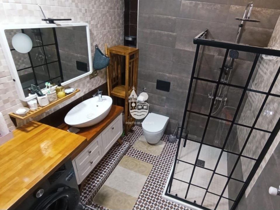 Two-Bedroom Apartment on G. Abashidze Street photo 6 of 6