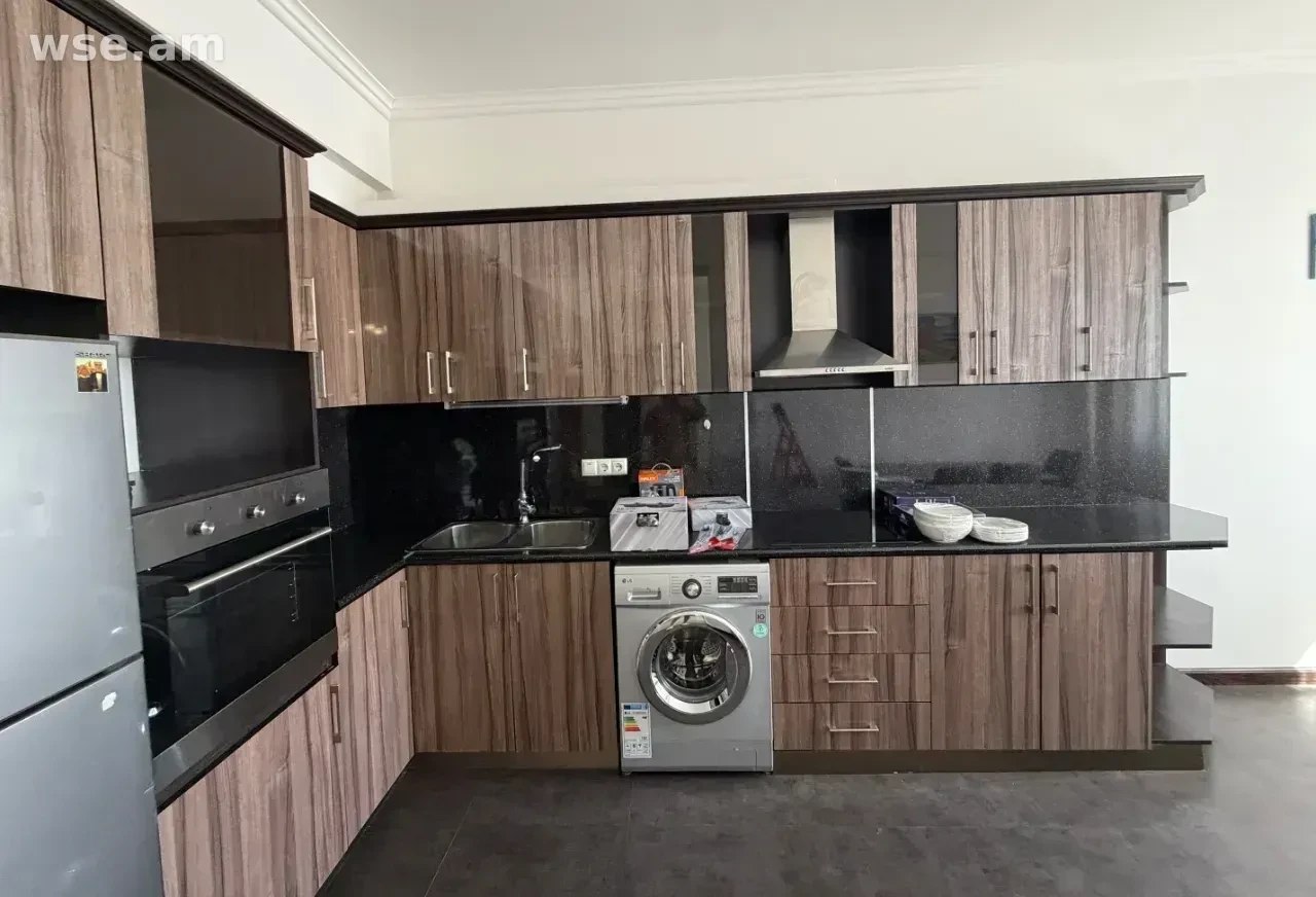 2-Room Apartment for Long-Term Rent in Davtashen photo 4 of 8