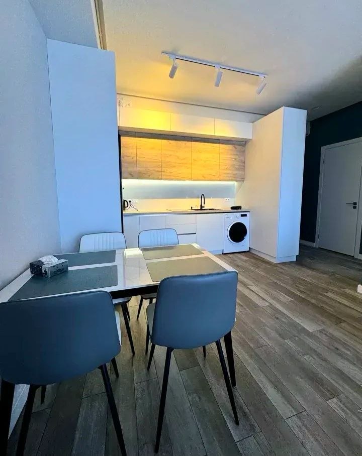 One-Bedroom Apartment in Achapnyak photo 2 of 8