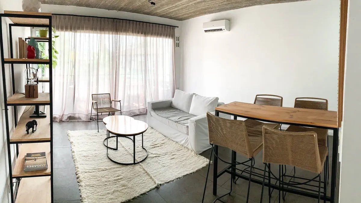 Two-Room Apartment with Pool in Tigre photo 1 of 8
