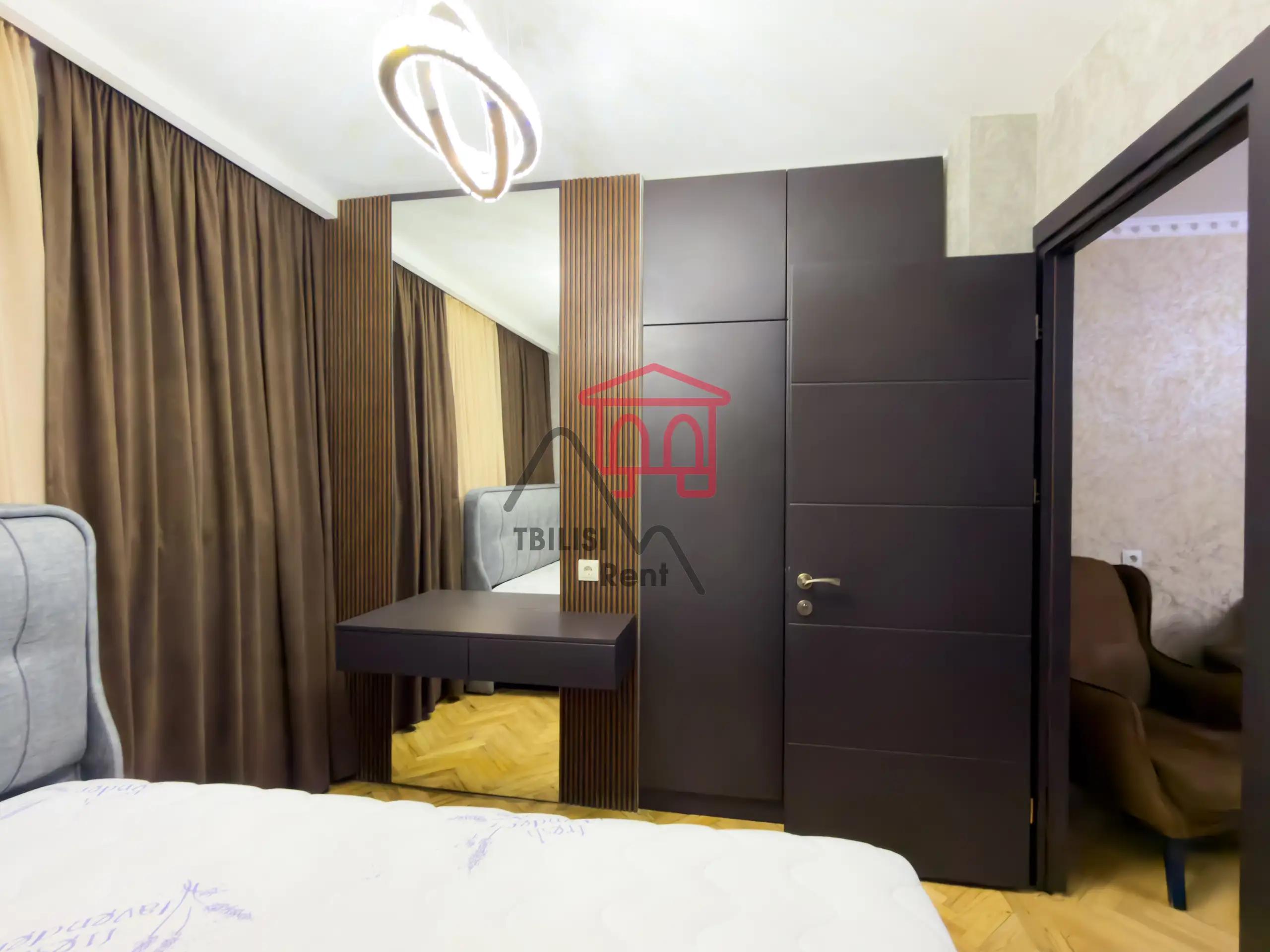 Two-Bedroom Apartment in Saburtalo photo 6 of 8