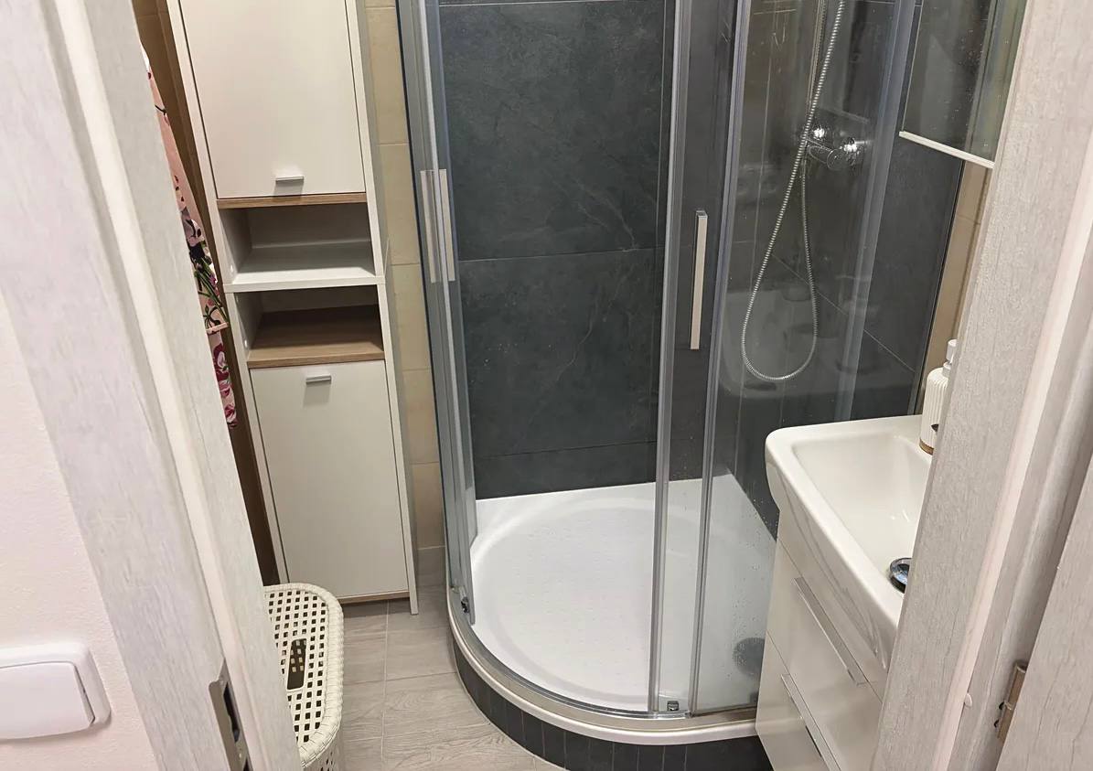 Частично меблированная квартира 2+1 с балконом в Праге 10 photo 6 of 8