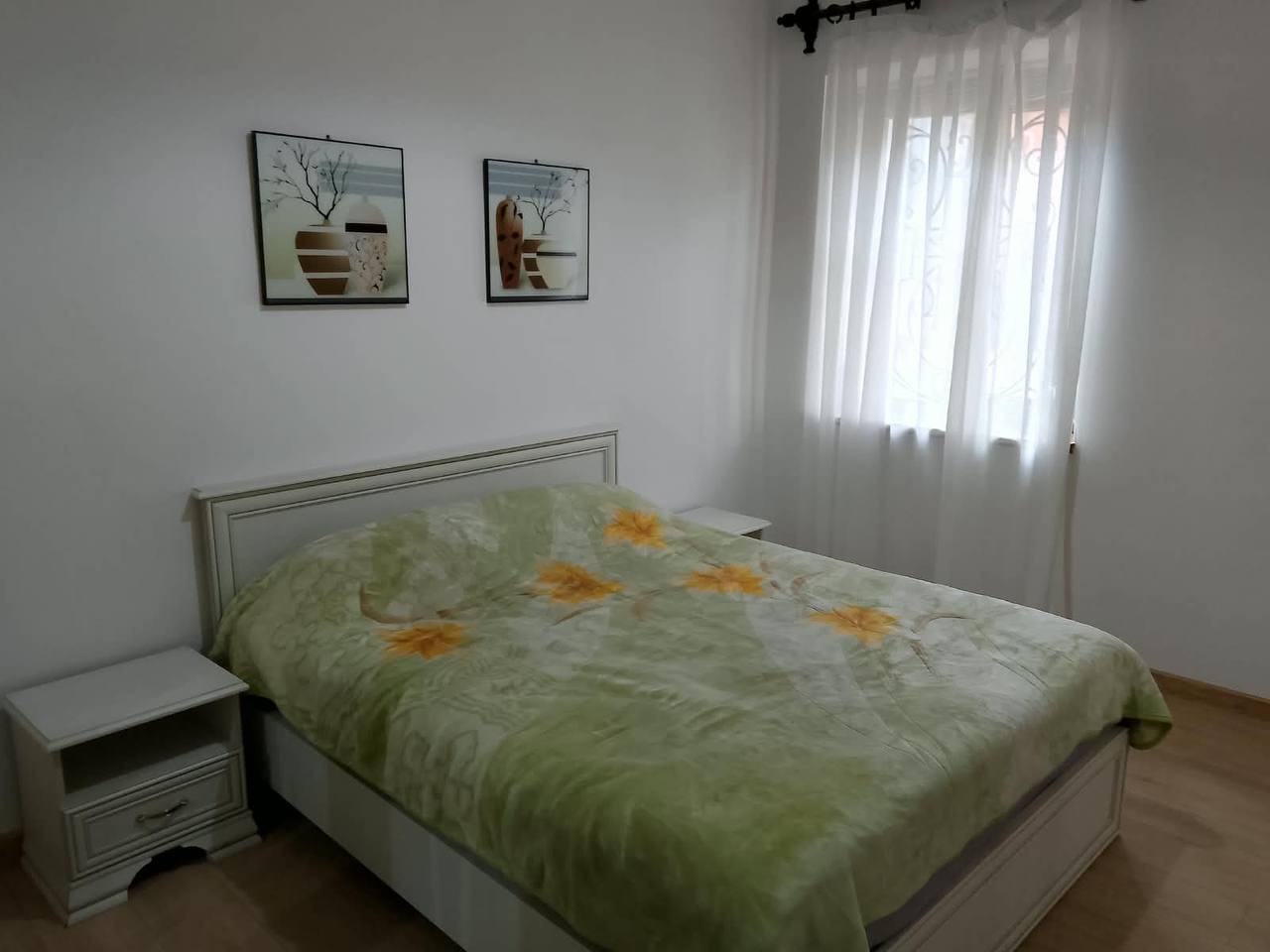 2-Bedroom Apartment Floor in Central Batumi photo 5 of 8