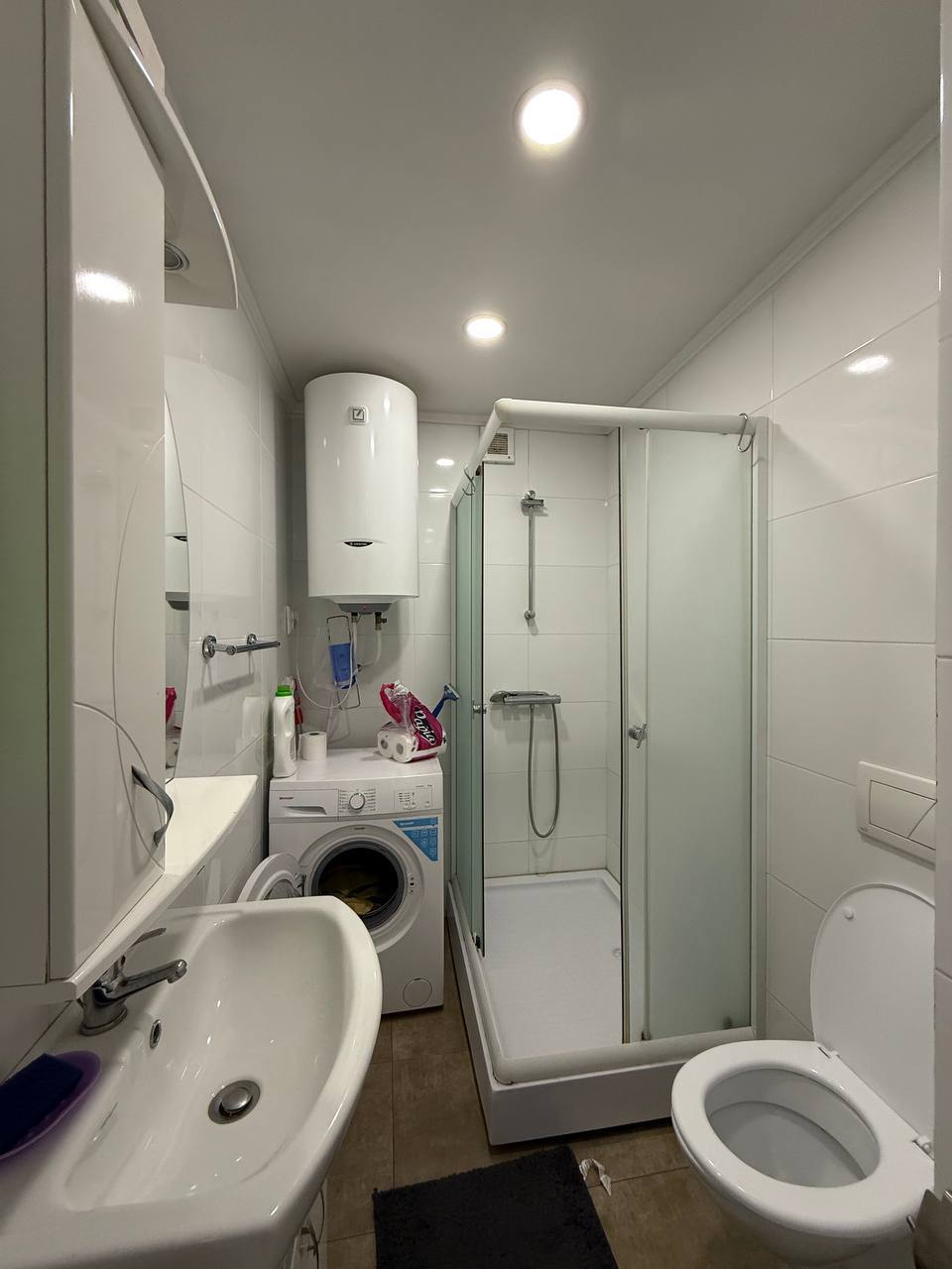 Two-Room Apartment in Buiucani photo 8 of 8