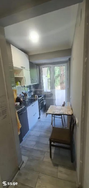 3-Room Apartment Near University Metro photo 6 of 8