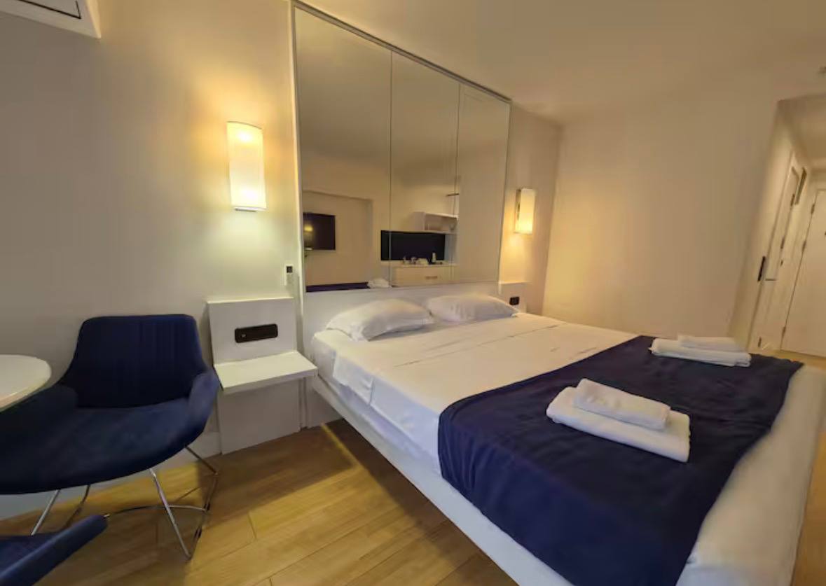 Apartment for Rent in Orbi City photo 3 of 6