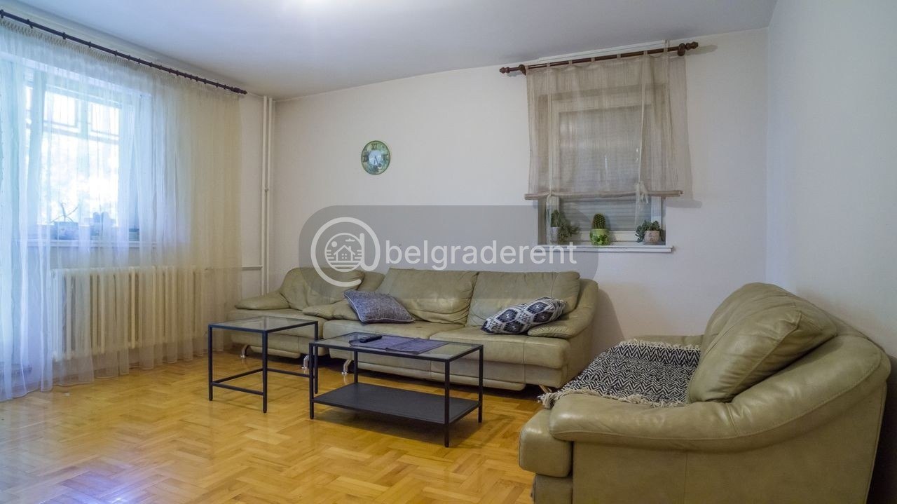 Two-Bedroom Apartment in Vračar photo 2 of 8