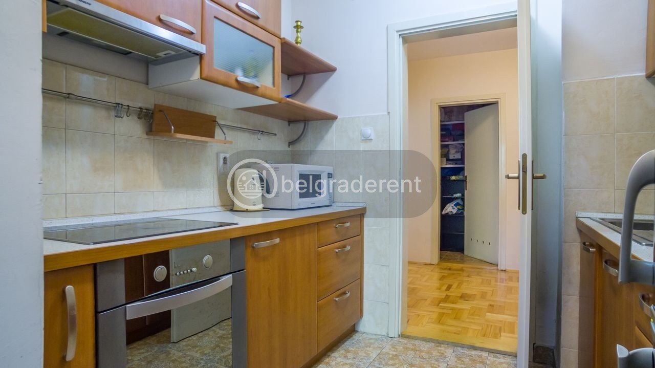Two-Bedroom Apartment in Vračar photo 5 of 8
