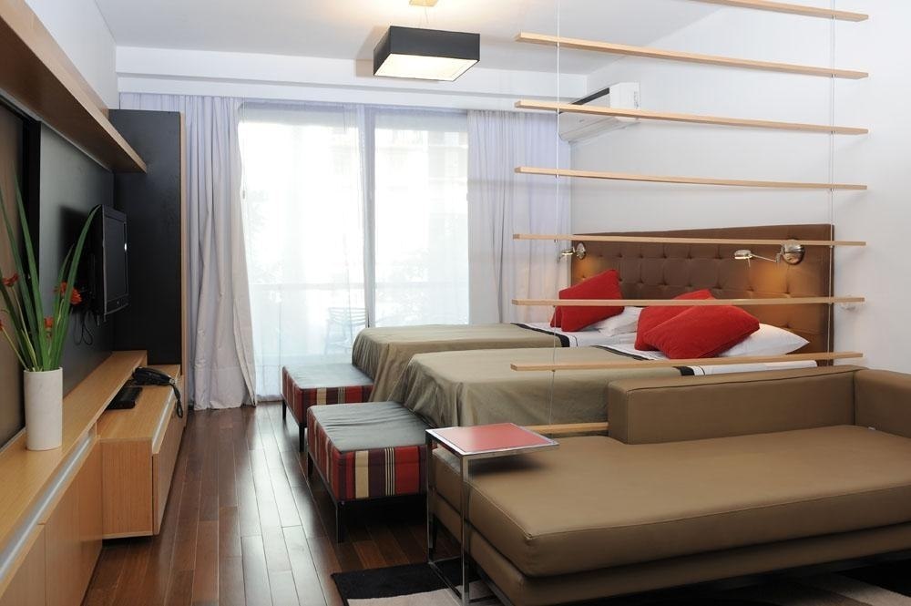 Studio with Balcony and Pool in Recoleta photo 5 of 8