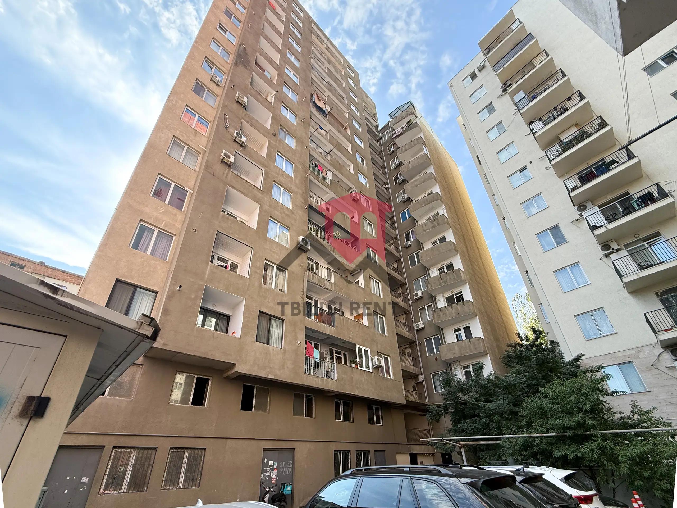 Просторная квартира в Дидубе photo 6 of 8