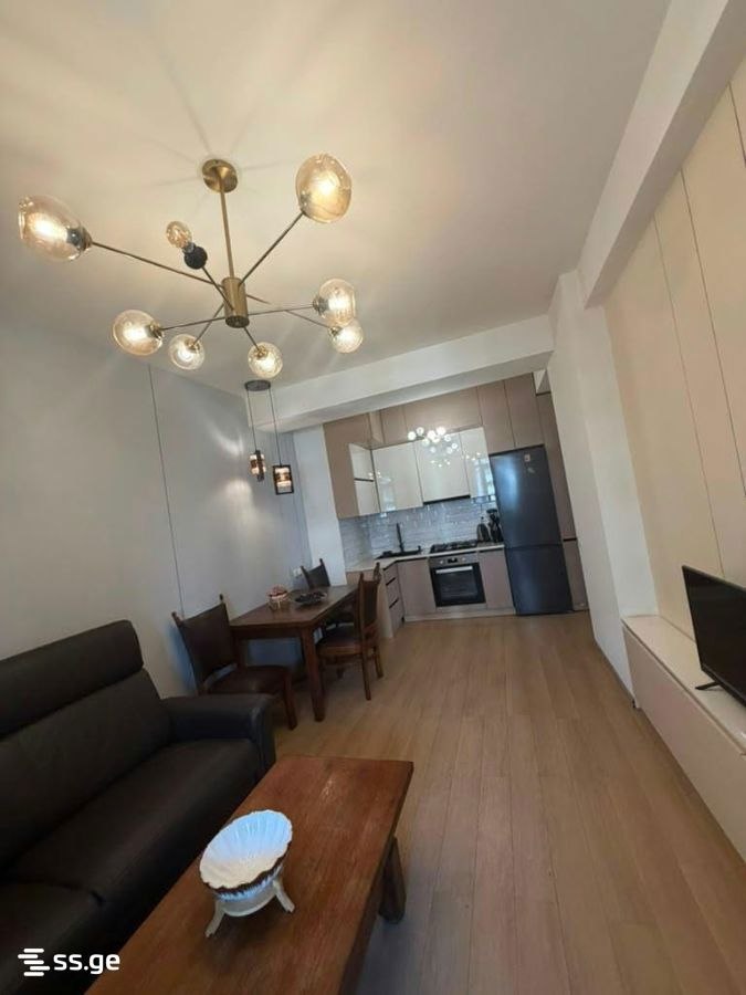 3-Bedroom Apartment in Isani photo 1 of 8