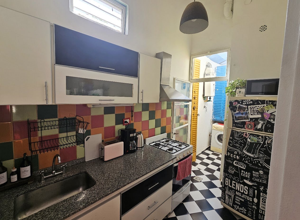 4-Room House with 2 Bedrooms in Villa del Parque photo 3 of 8