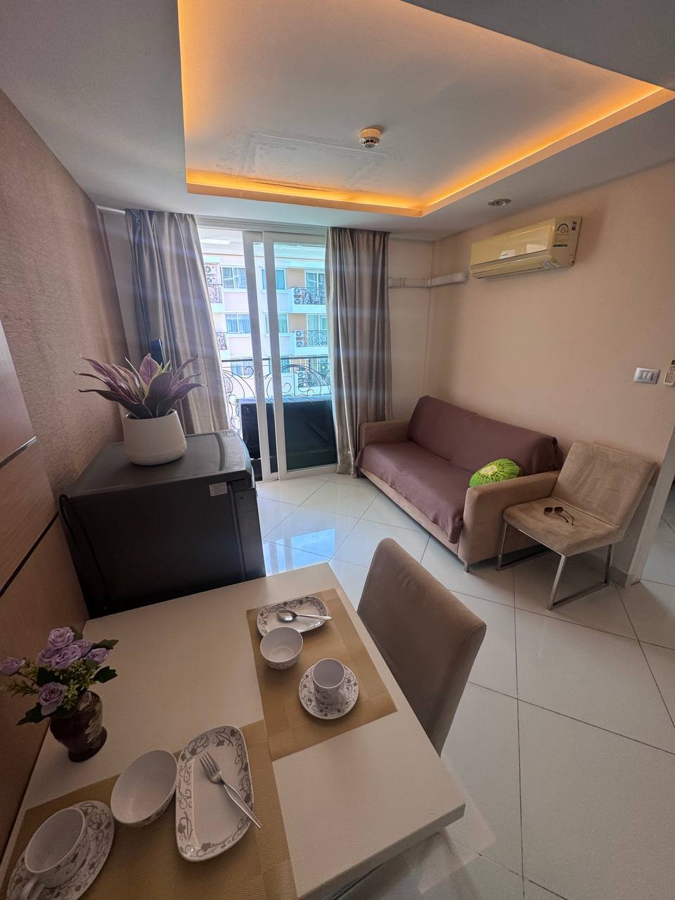 Furnished One-Bedroom Apartment Near the Sea photo 4 of 8