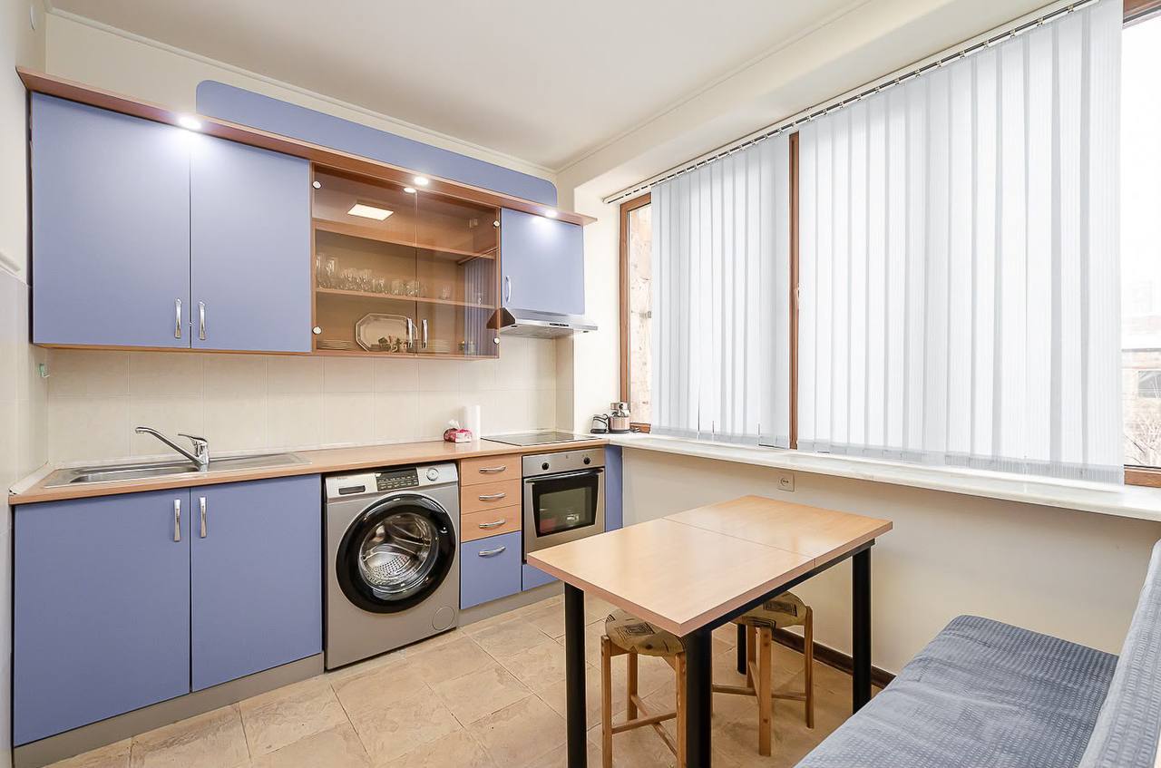 Furnished Two-Room Apartment in Kentron photo 4 of 8