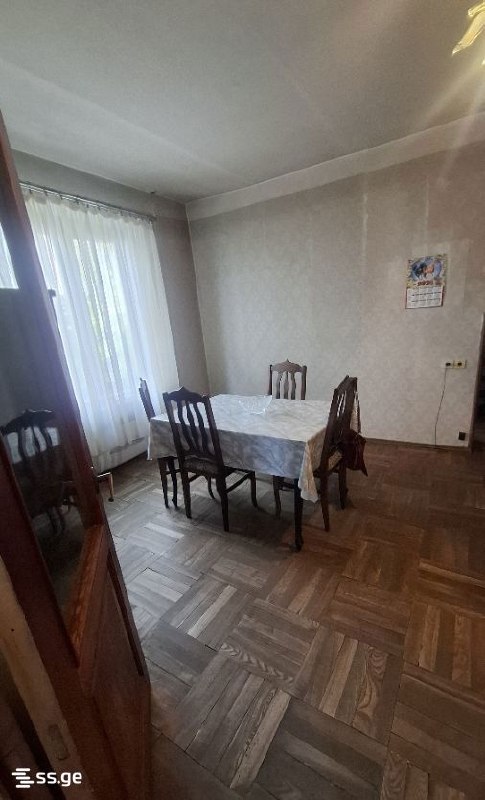 One-Bedroom Apartment in Vazisubani photo 1 of 6