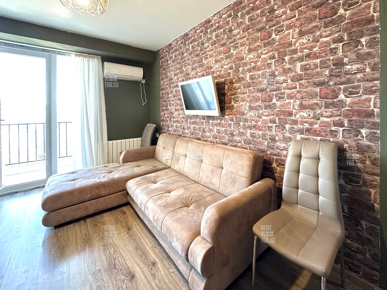 One-Bedroom Apartment in Vake photo 2 of 8