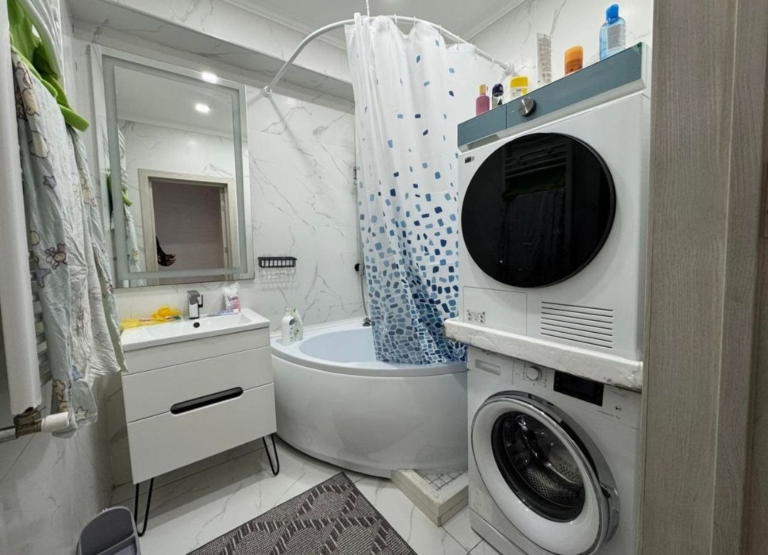 Two-Bedroom Apartment in Telecentru photo 6 of 8