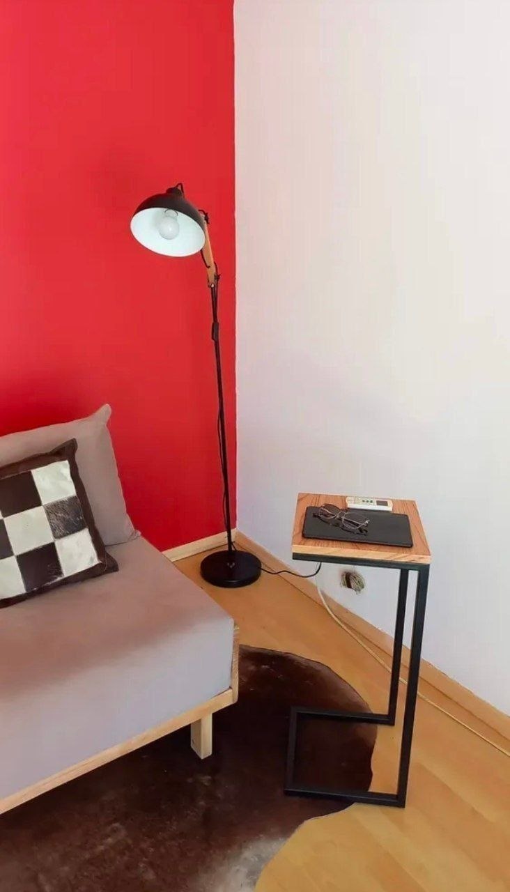 One-Bedroom Apartment with Patio in Almagro photo 2 of 8