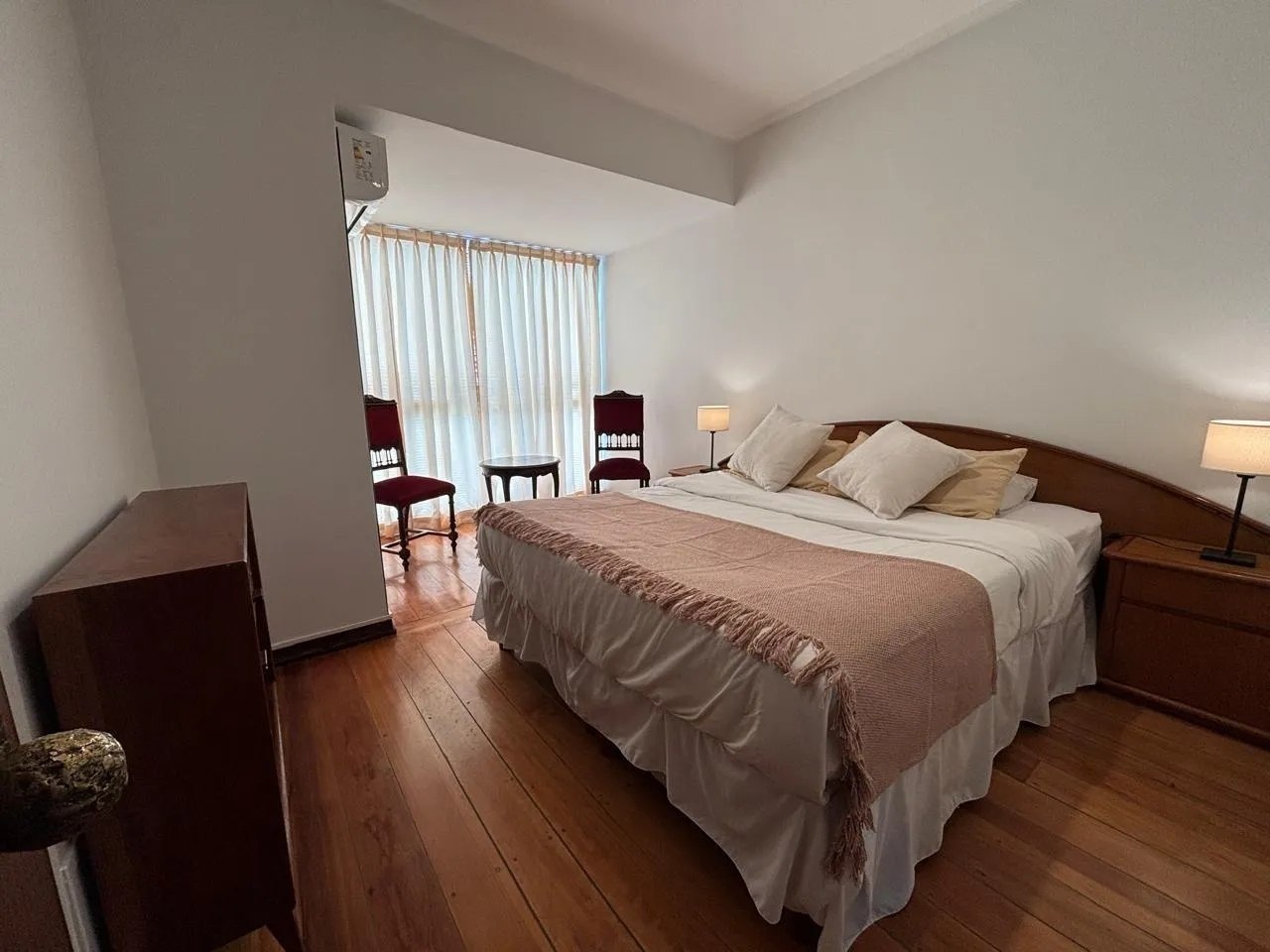 Six-room penthouse with private pool near San Martin Square photo 3 of 8