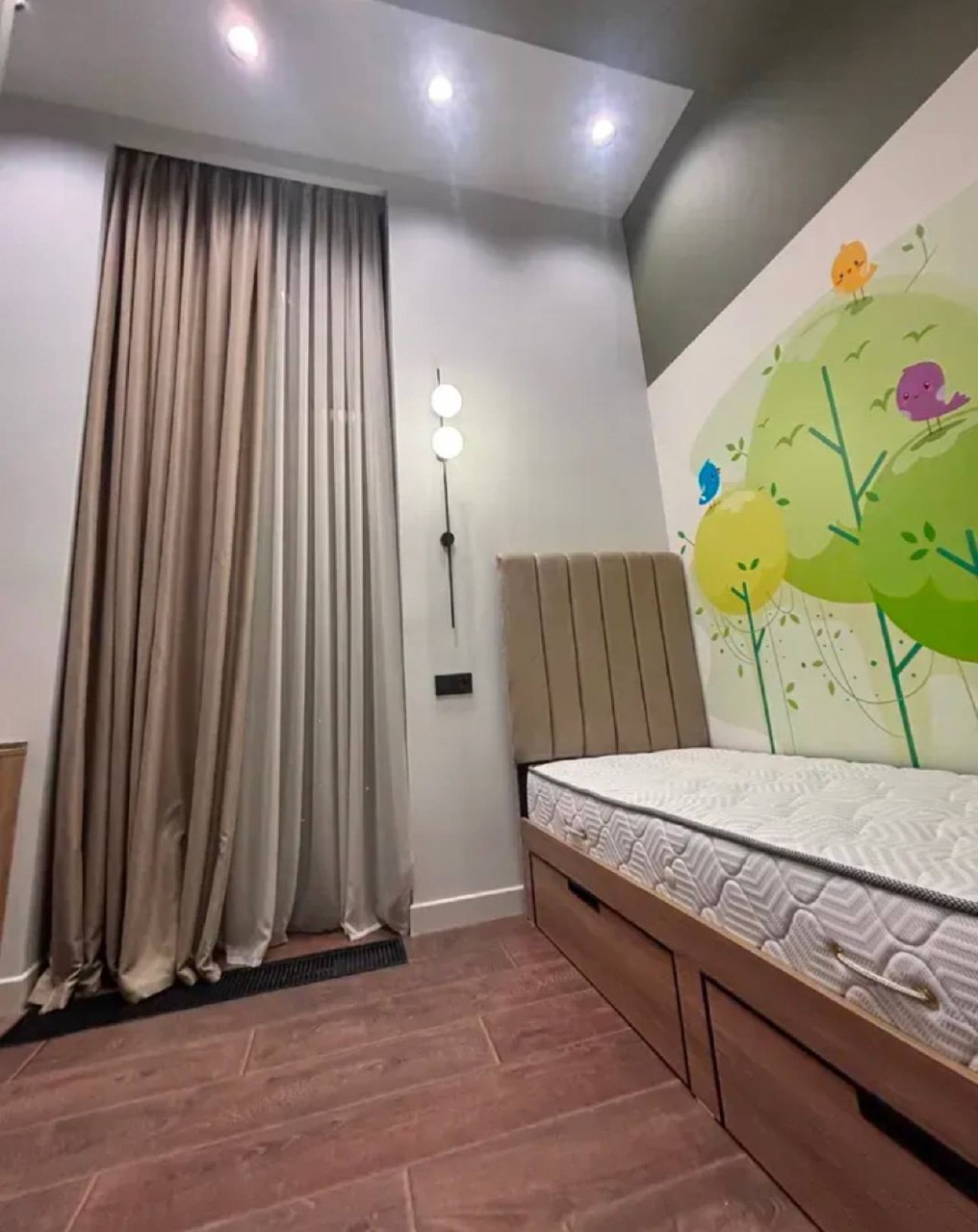 Three-Bedroom Apartment in Arabkir photo 5 of 8