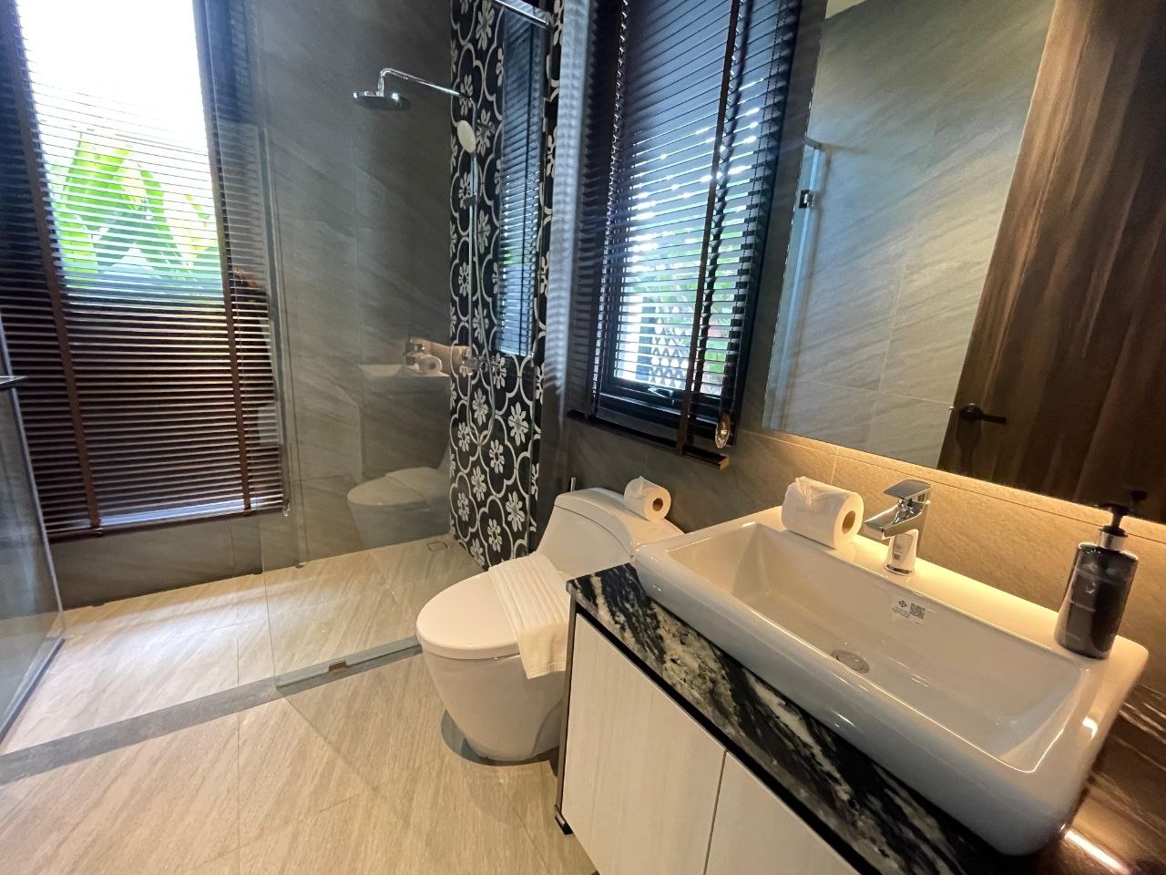4-Bedroom Villa with Private Pool in Bang Tao photo 3 of 8