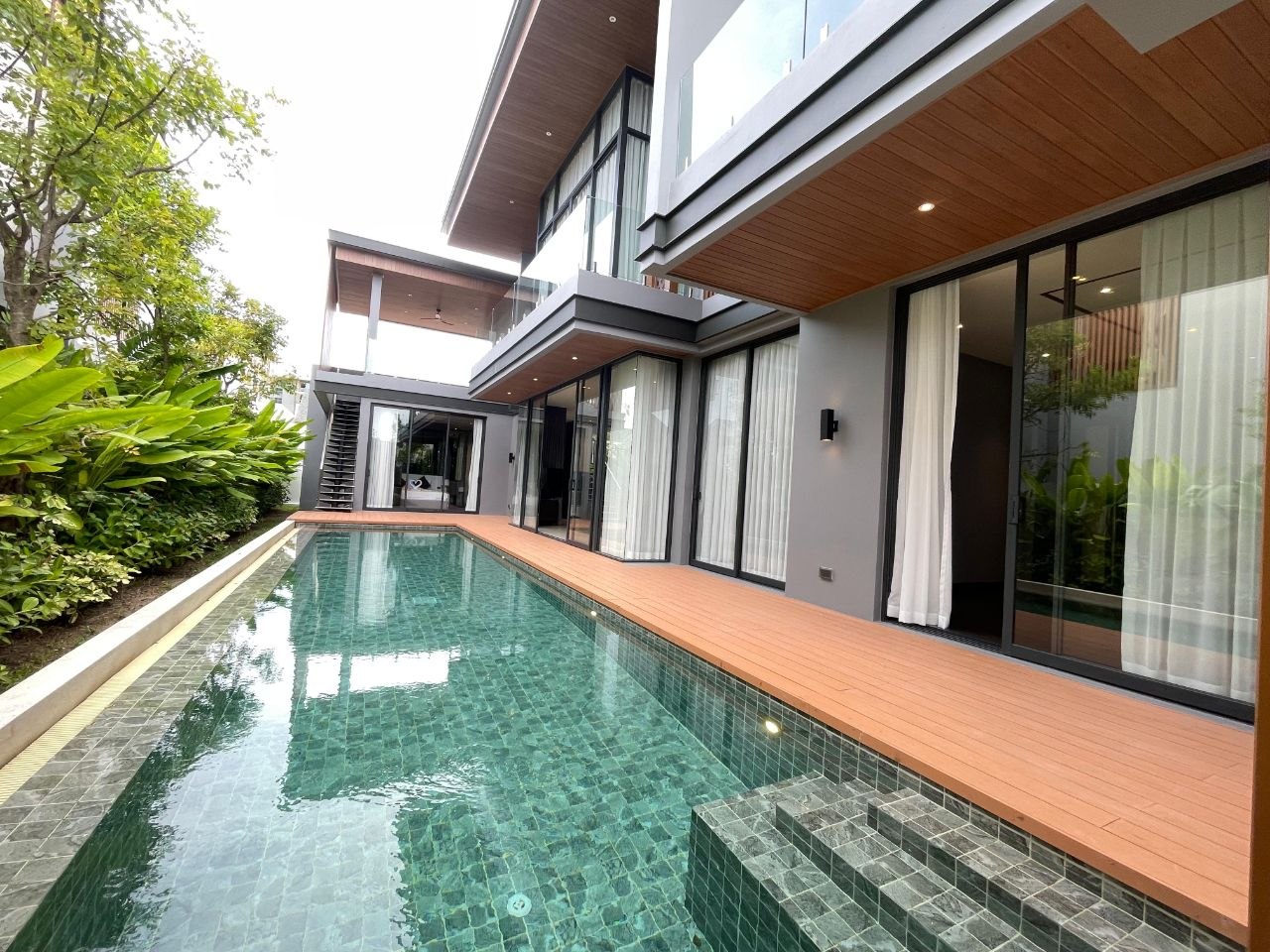4-Bedroom Villa with Private Pool in Bang Tao photo 8 of 8