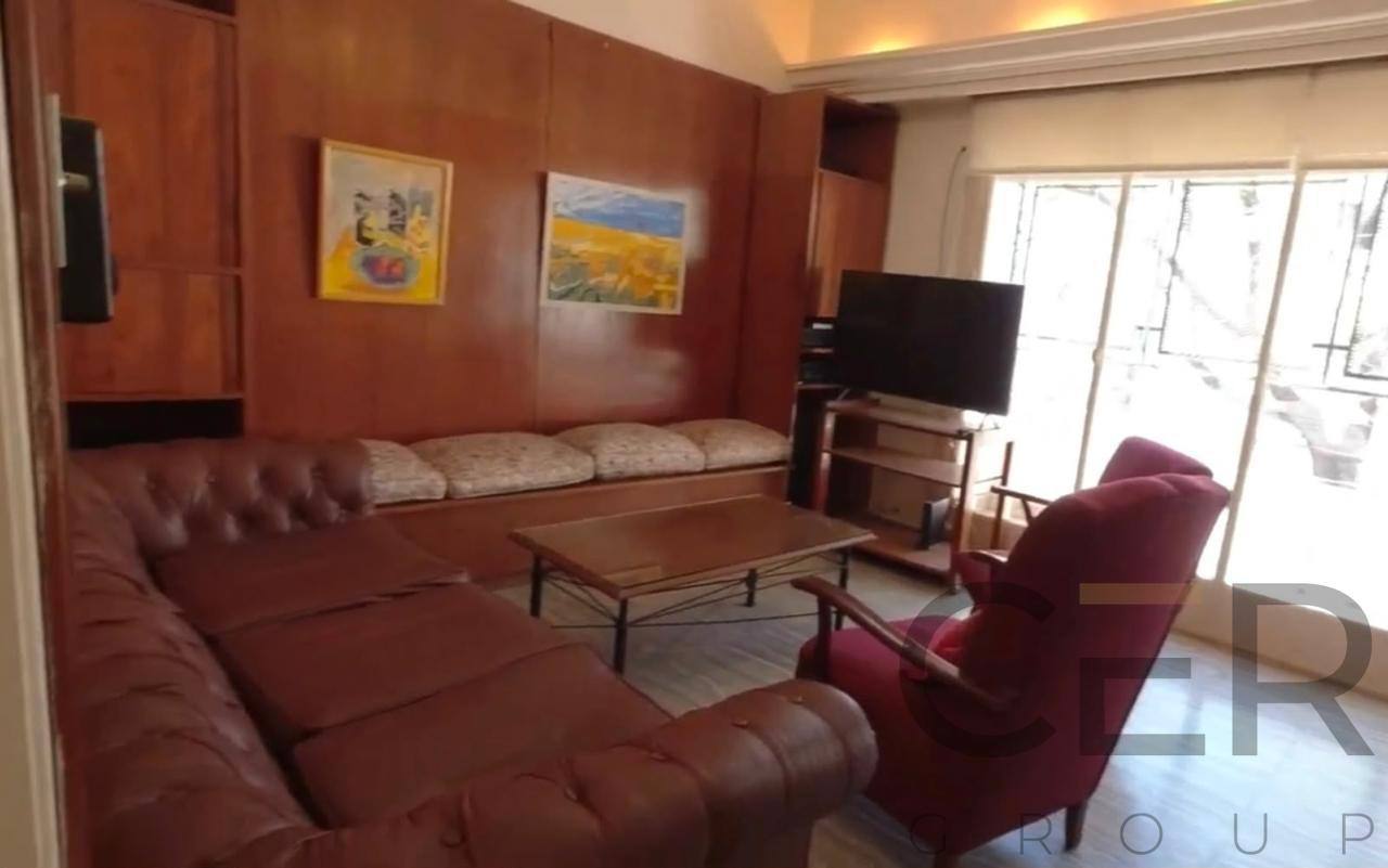 4-Room Apartment with 3 Bedrooms in Parque Chas photo 1 of 8