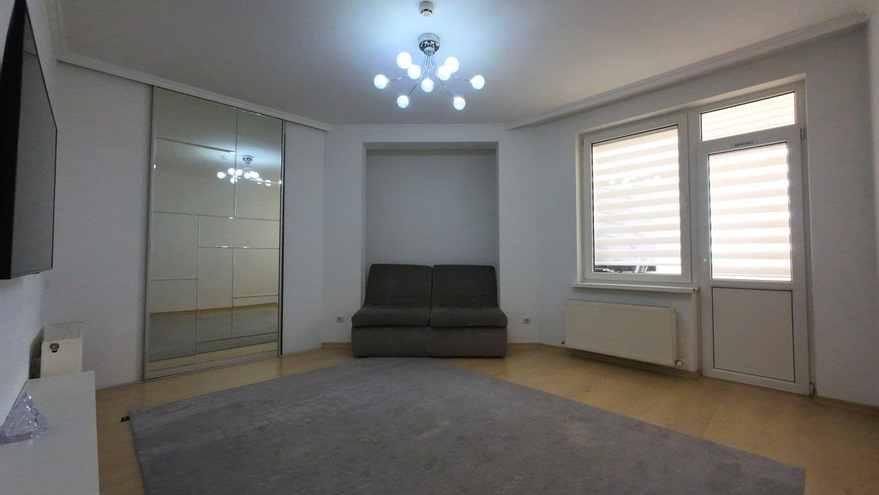 Two-room apartment in Riscani photo 1 of 8