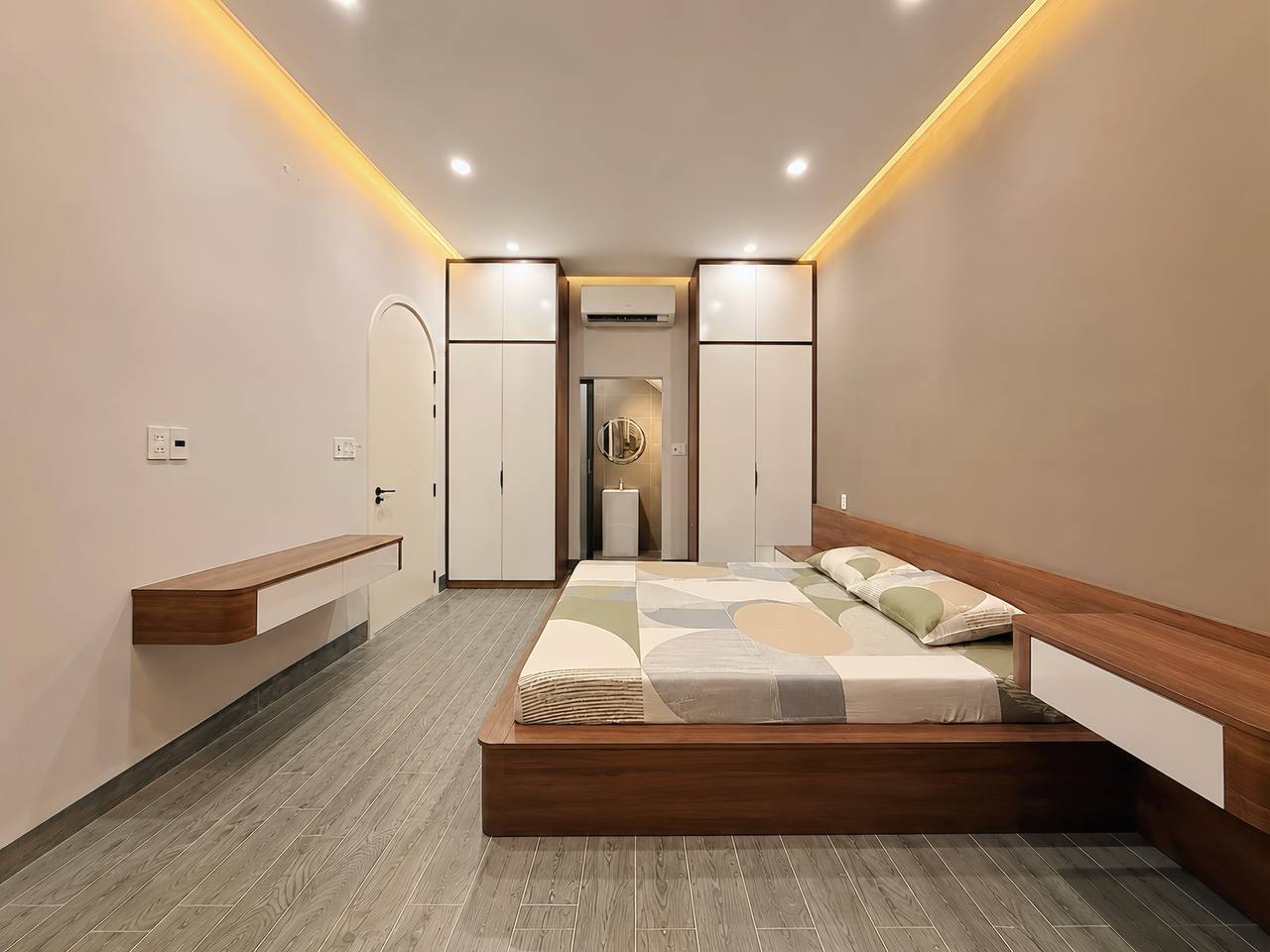 Three-Bedroom House in Hoa Xuan photo 8 of 8