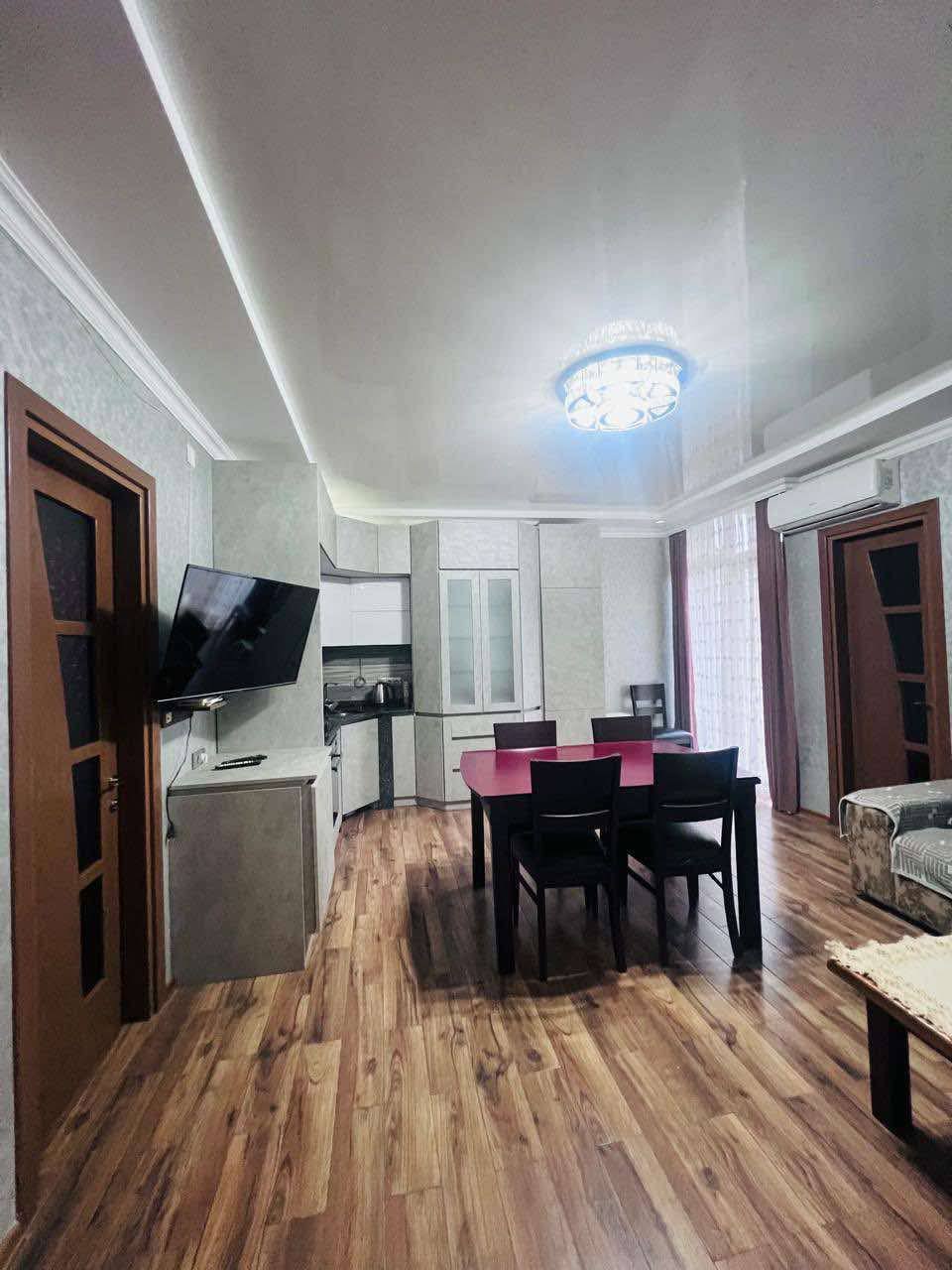 Two-Bedroom Apartment in Batumi photo 2 of 6