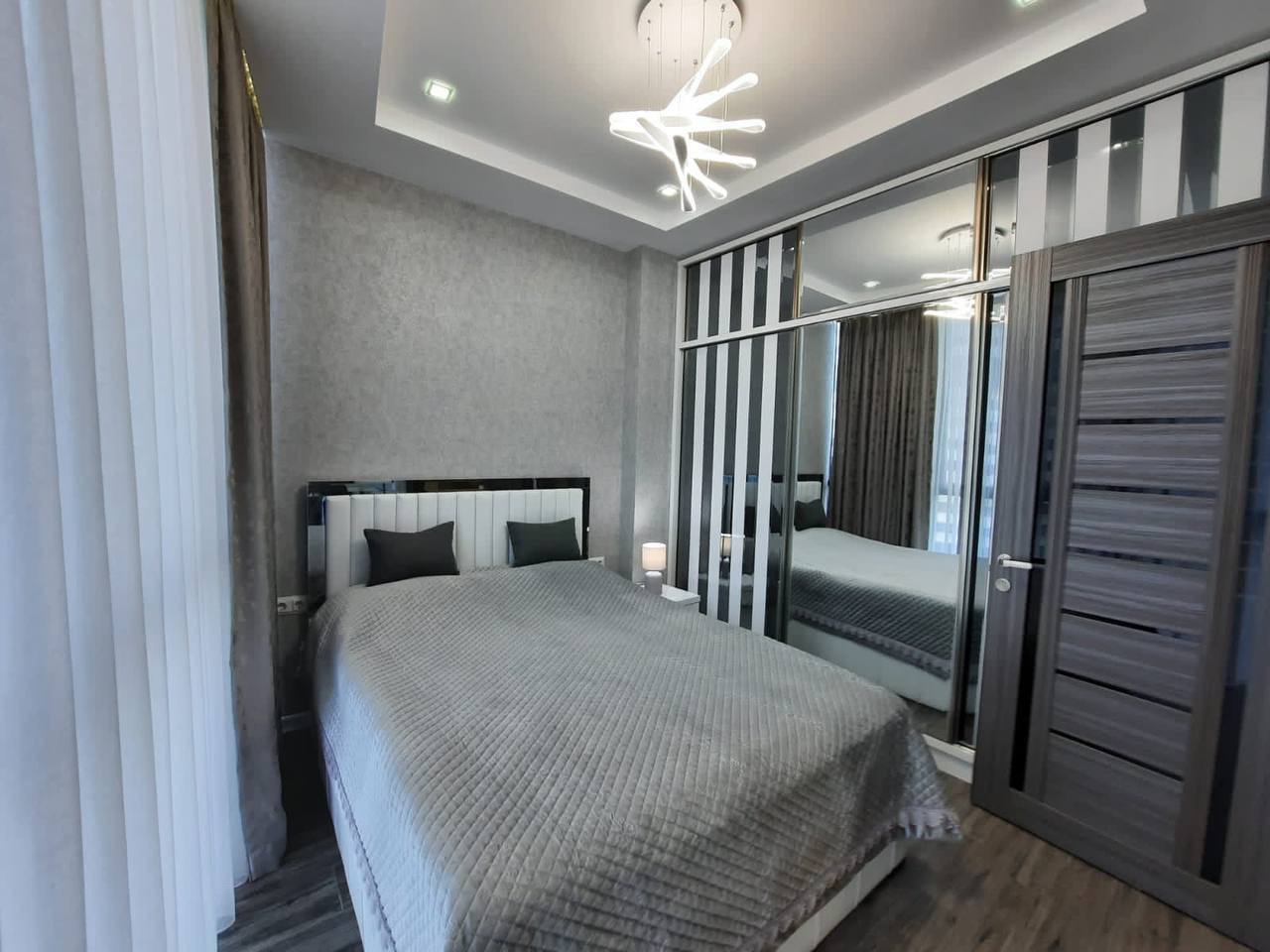 3-Bedroom Sea View Apartment in New Wave photo 4 of 8