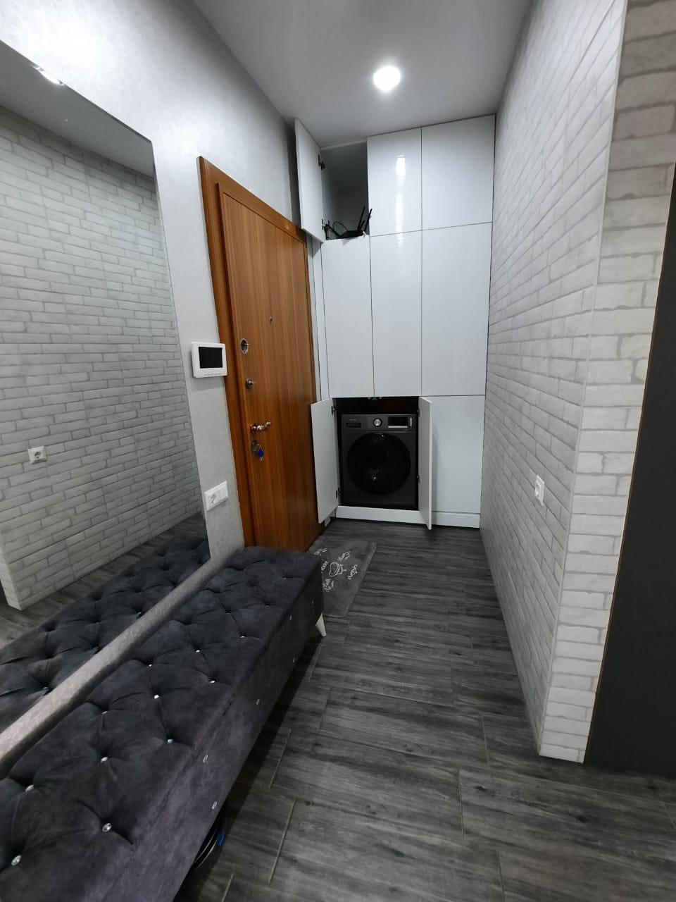 3-Bedroom Sea View Apartment in New Wave photo 8 of 8
