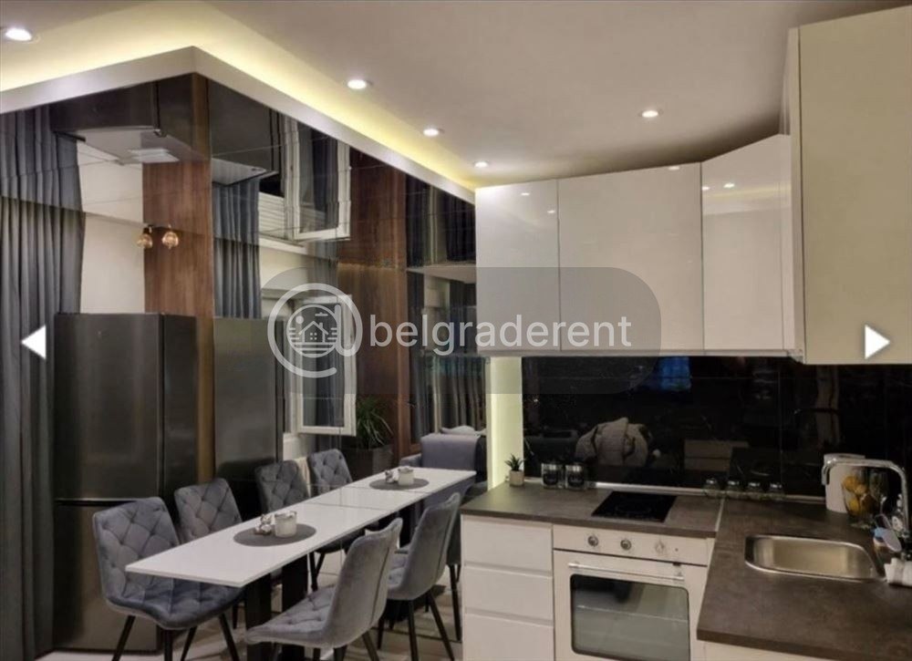 One-Room Apartment in Novi Beograd photo 5 of 6