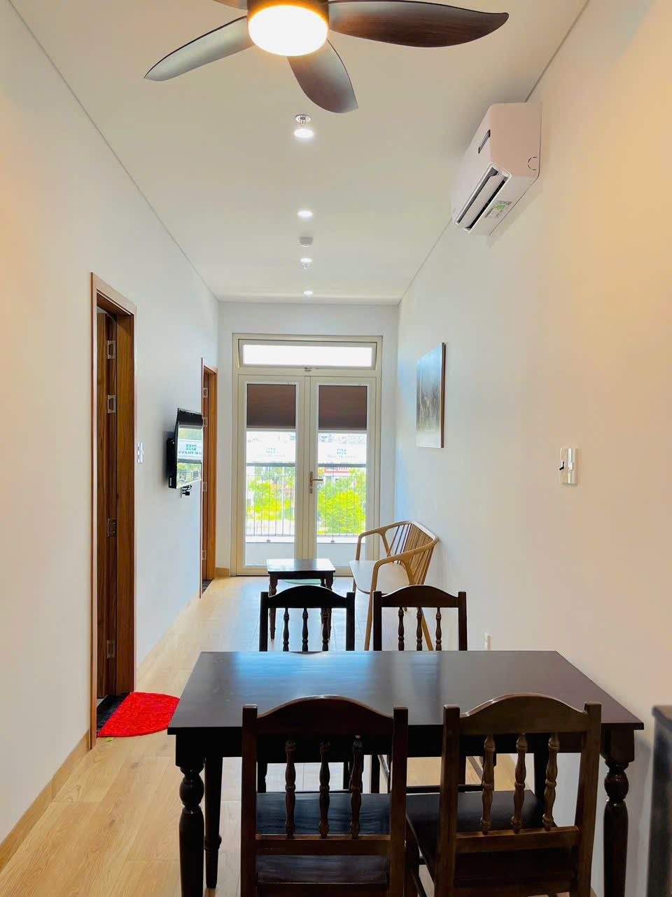 Brand-New Furnished 2-Bedroom Apartment in Da Nang photo 2 of 8