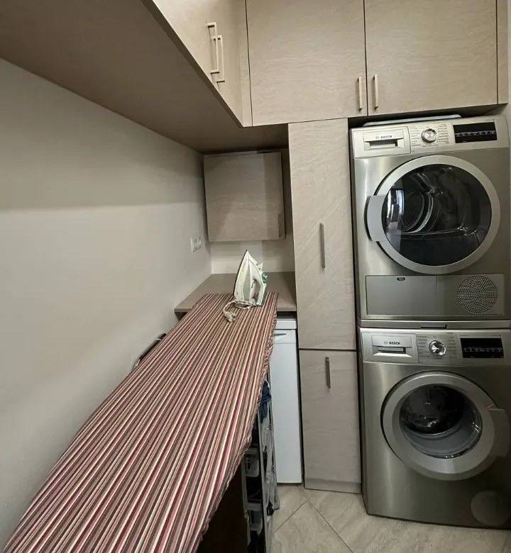 4-Room Apartment in a New Development photo 8 of 8