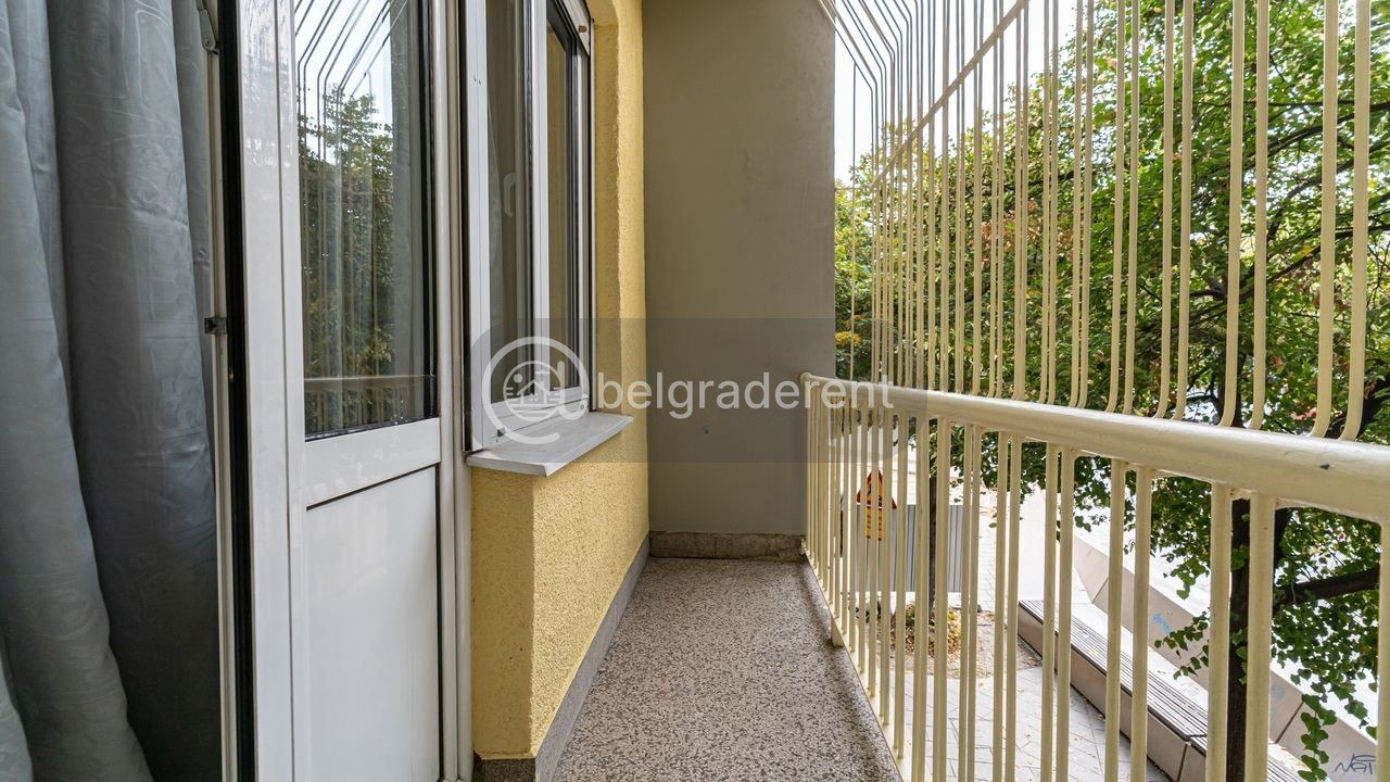 3-Room Apartment in Stari Grad photo 3 of 8
