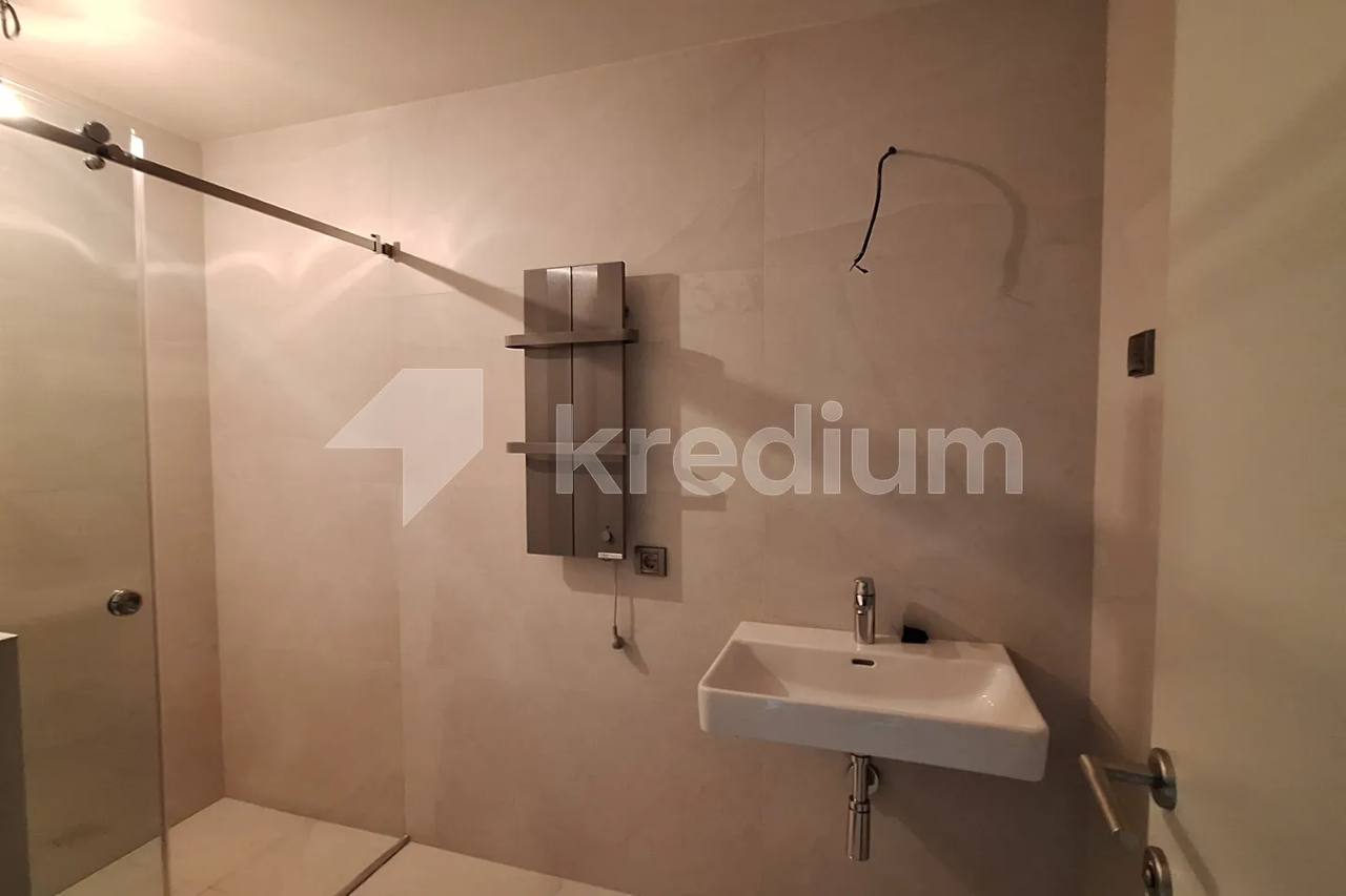 81 m² Apartment in Airport Garden, Novi Beograd photo 5 of 6